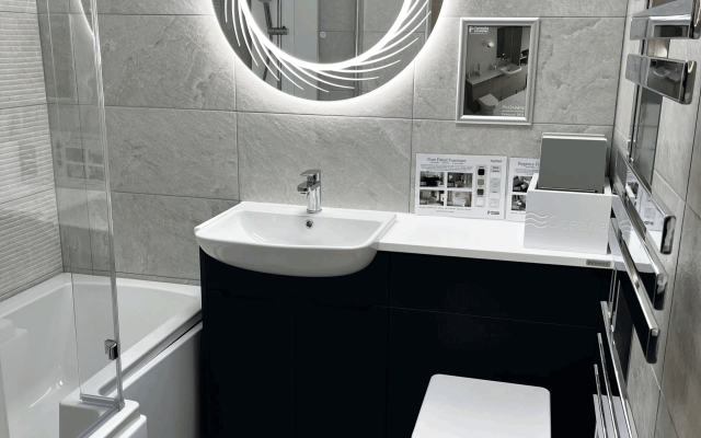 Stylish Small Bathroom Set featuring Modern Fixtures